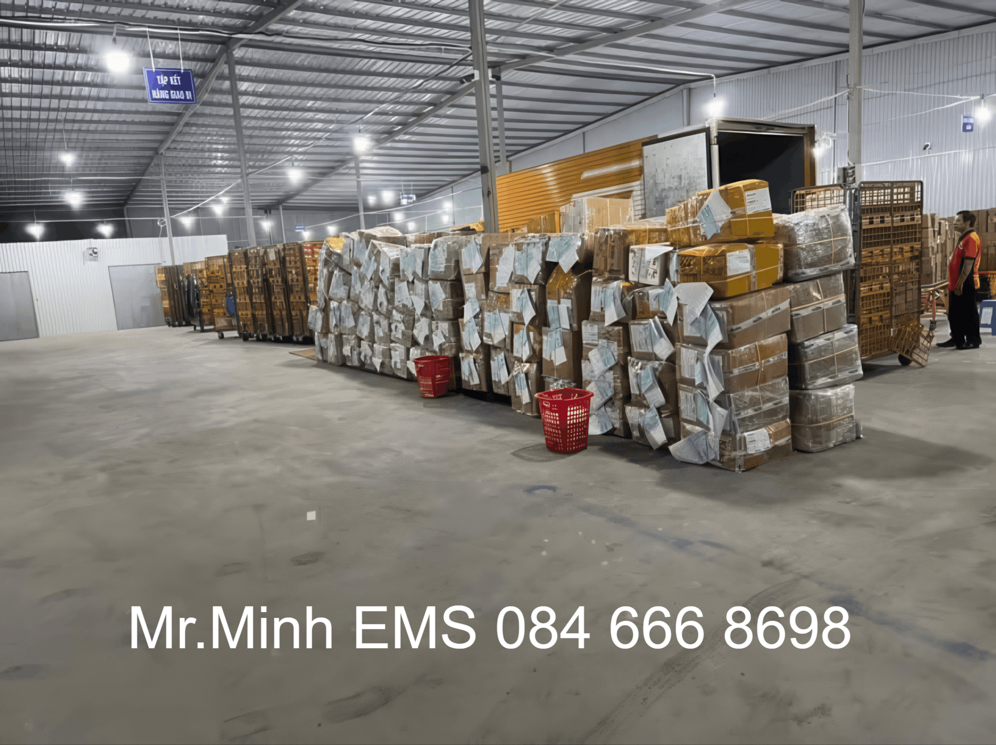 Xe tải vận chuyển hàng